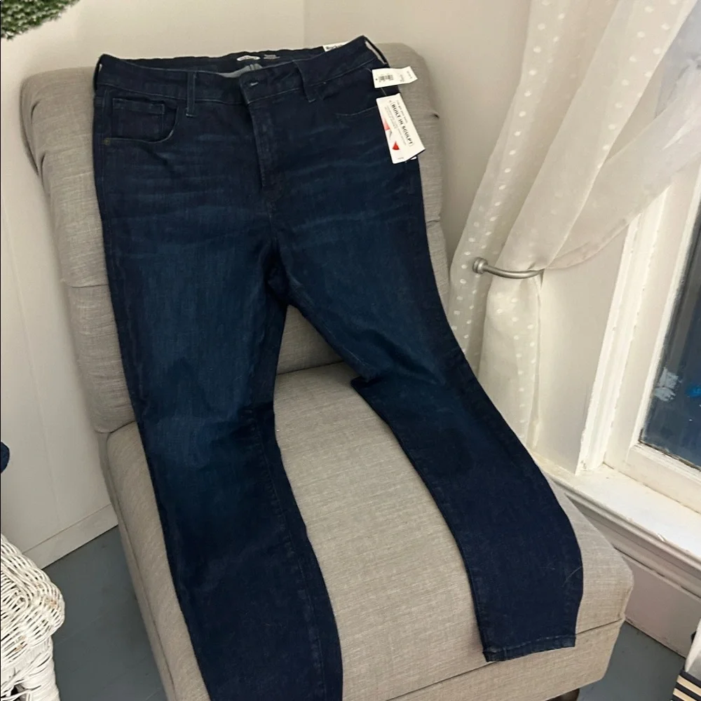 Old Navy Rockstar Built-In Sculpt Dark Blue Women's Jeans - Size 14 run Small!!! - Picture 2 of 6